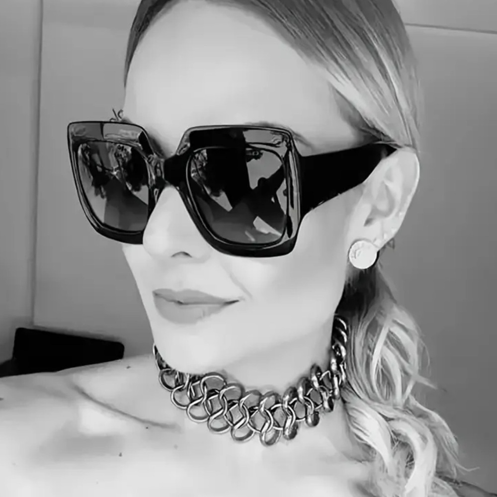 Stylish Black Square Sunglasses